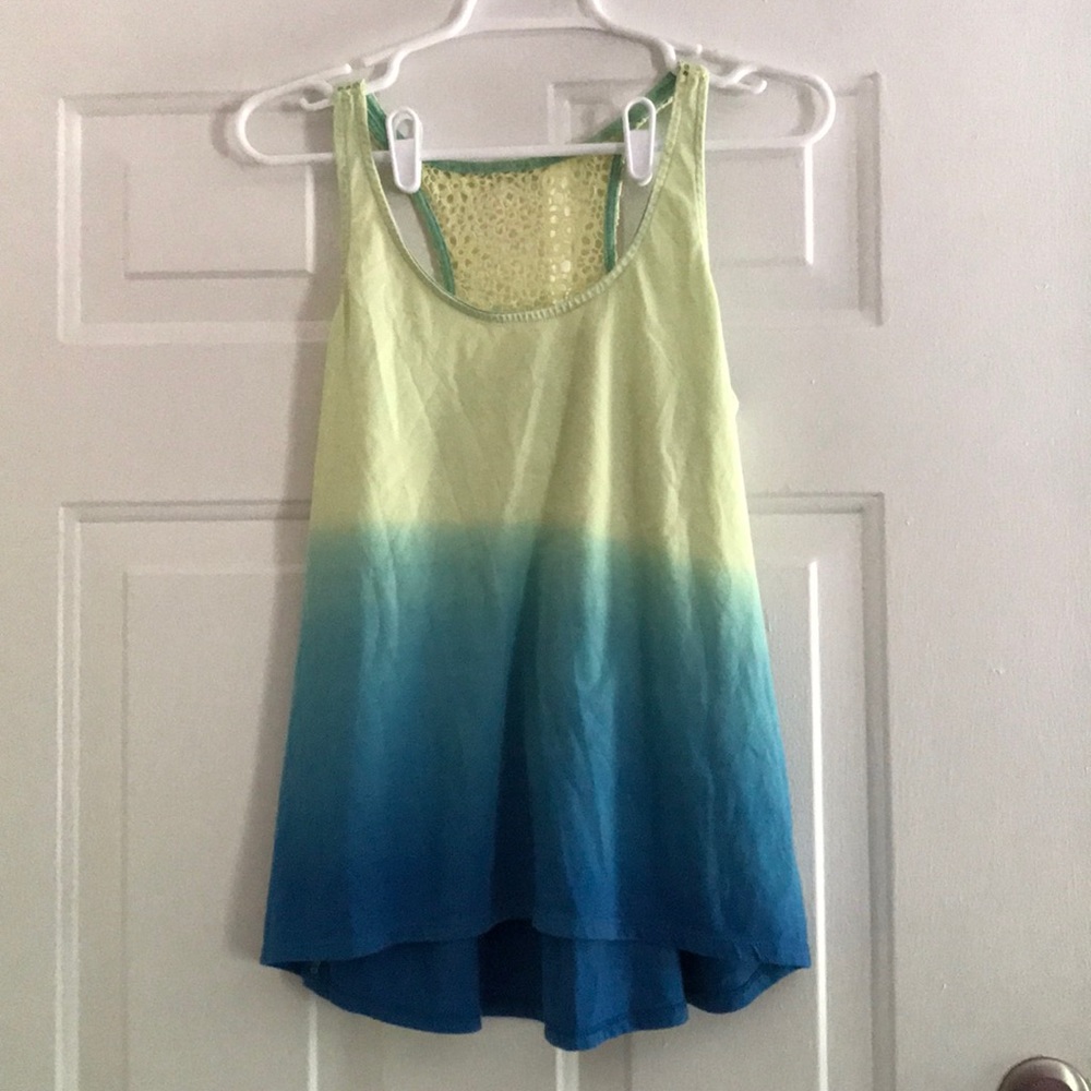 🎉HP🎉 NWOT Ombraving The Elements tank top